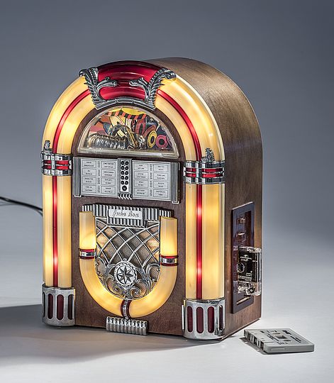Kassettenrecorder im Jukebox Style.