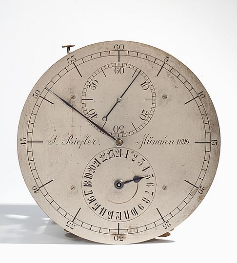 Zifferblatt der Uhr Nr. 1 von Sigmund Riefler.